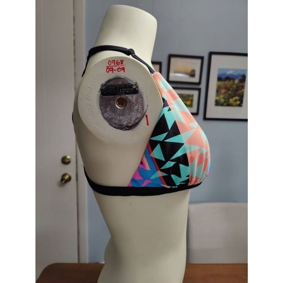 Exhilaration Bikini Top - Picture 2 of 6